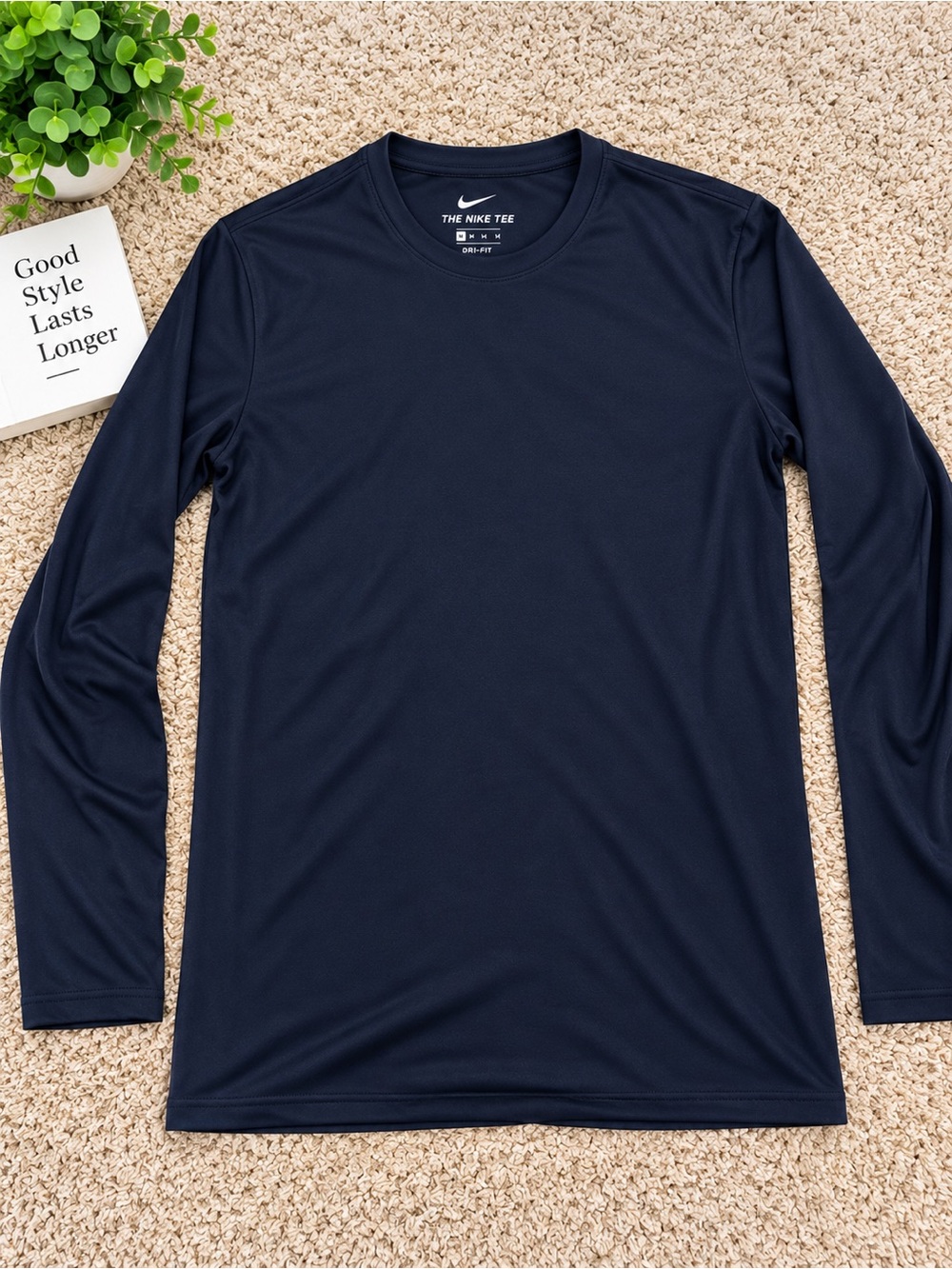 Nike Men’s Long-Sleeve Performance Tee - Navy Blue